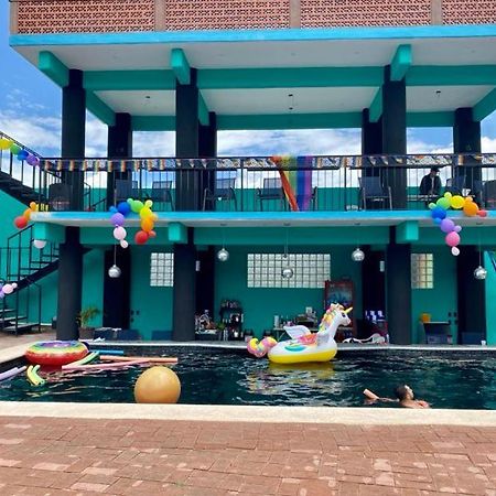 Hierve El Agua Eco Hostel - Confetti Pool Club San Pablo Villa de Mitla Buitenkant foto