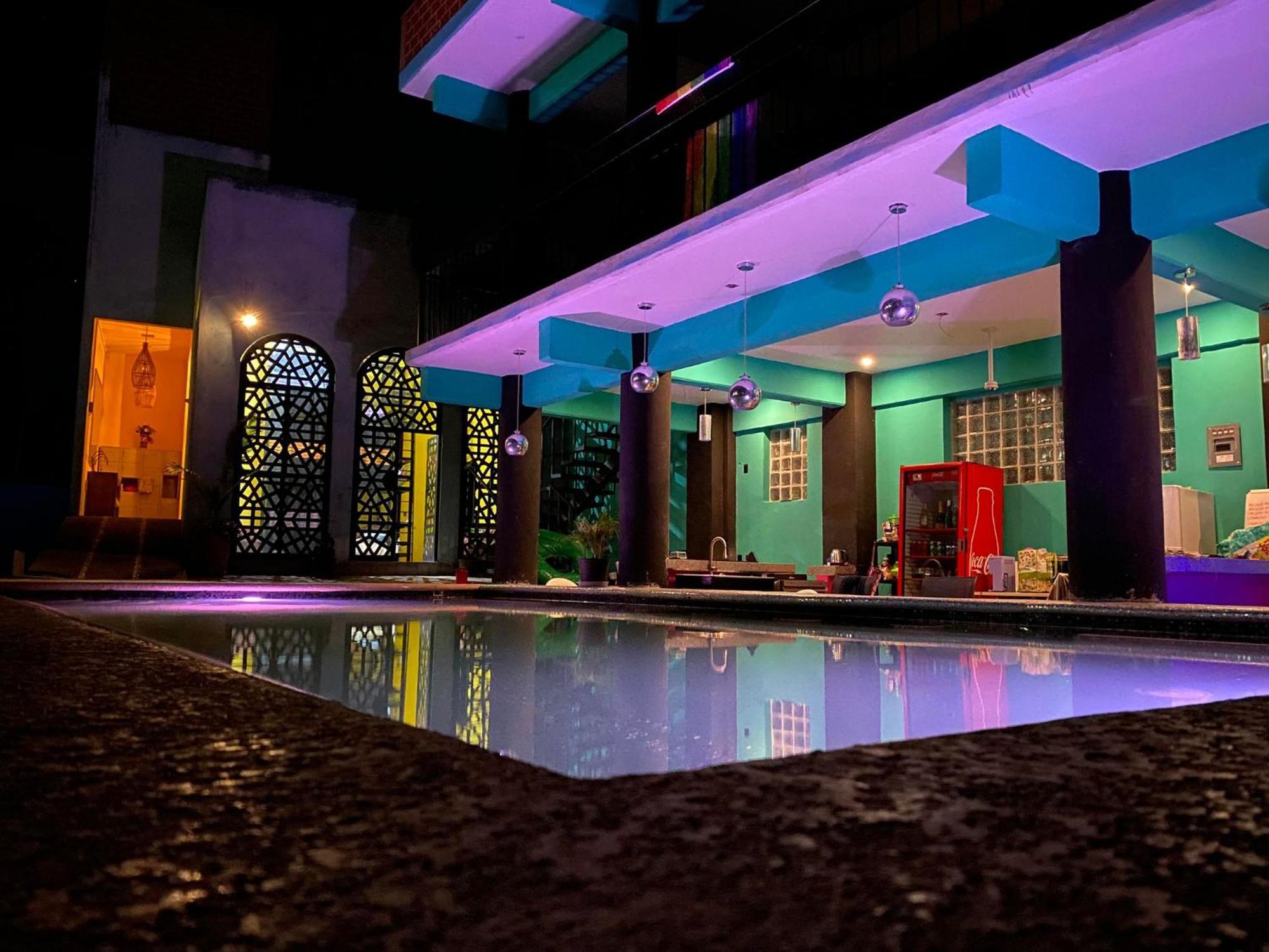 Hierve El Agua Eco Hostel - Confetti Pool Club San Pablo Villa de Mitla Buitenkant foto